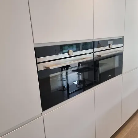 Exigehome- Maison D'architecte Avec - V2 Villa